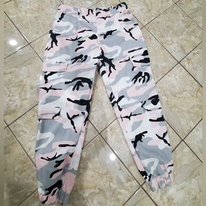 Pink grey black camo joggers pants cargo pants size 15/32 street wear